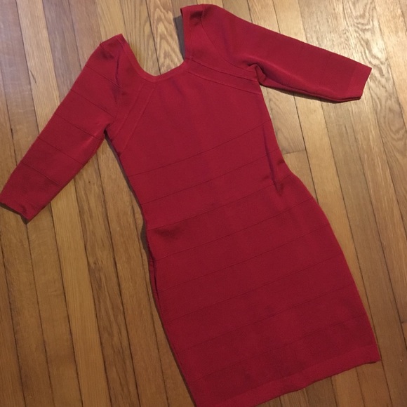 Kardashian Kollection body con bandage dress!