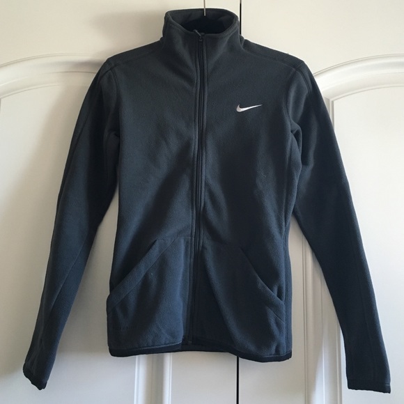 Nike Therma-fit fleece