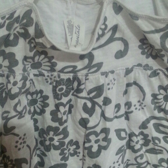 Top - Picture 3 of 3