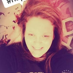 Meet your Posher, Lara