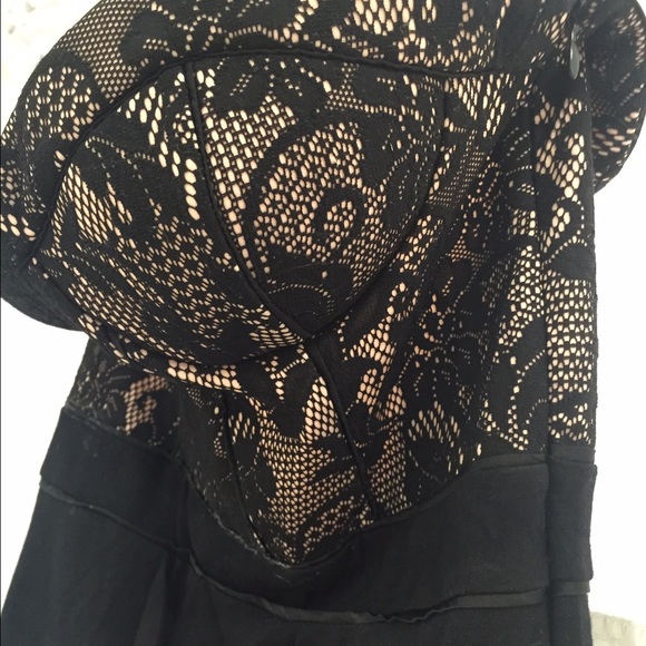 Black strapless corset dress - Picture 2 of 4