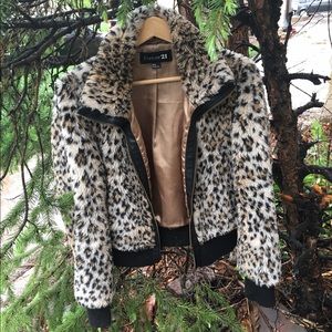 Leopard Print Fuzzy Bomber Jacket