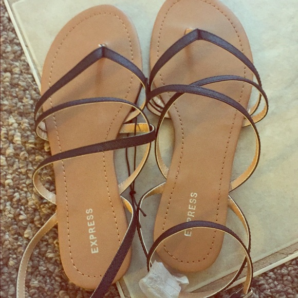 Sandals size 6 express