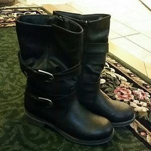 Madden girl zip boots