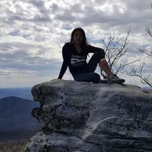 Meet your Posher, Marisol