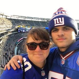 Meet your Posher, Missy