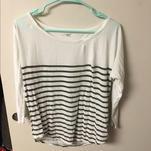 Gap tee shirt