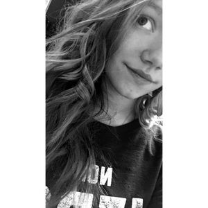 Meet your Posher, Katelyn