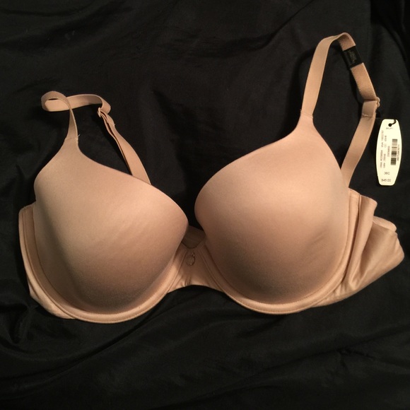 Brand new Victoria Secret Lined Demi Bra