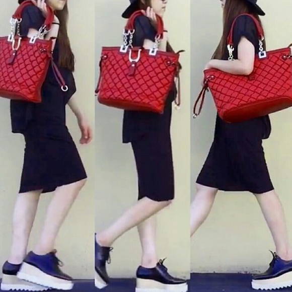 Tote - Picture 2 of 2