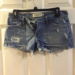 Abercrombie and Fitch denim shorts size 4