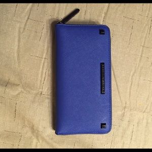 Rebecca Minkoff Ava Zip Wallet like new