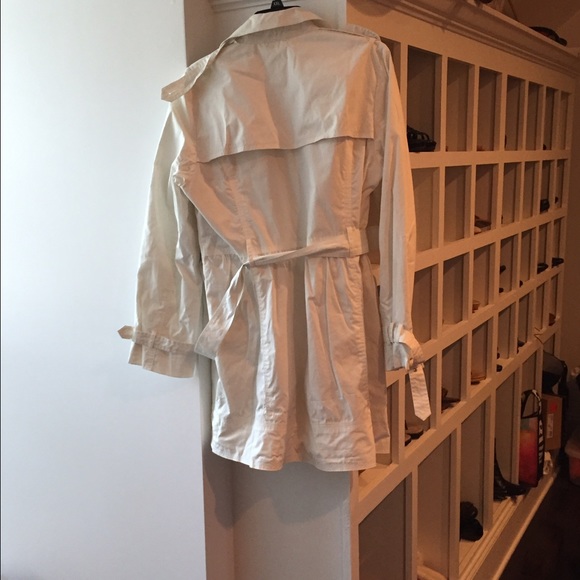 Jacket - Picture 2 of 3