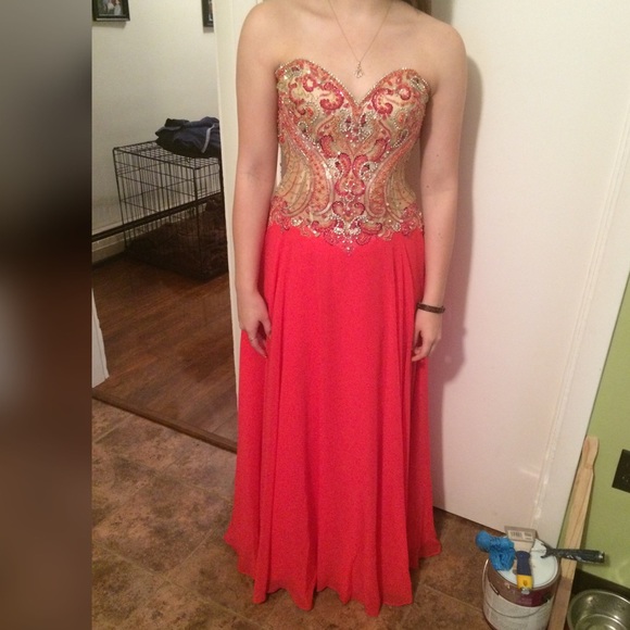 Coral pink Prom dress