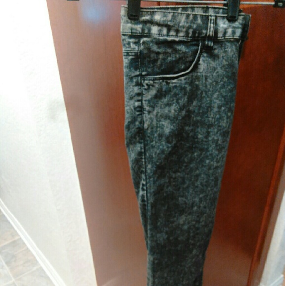 H&M Jeans - Picture 3 of 4