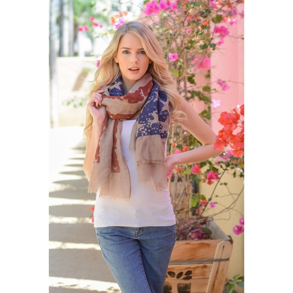 🔹4th of July Sale🔹Tattered American Flag Scarf - Picture 4 of 4