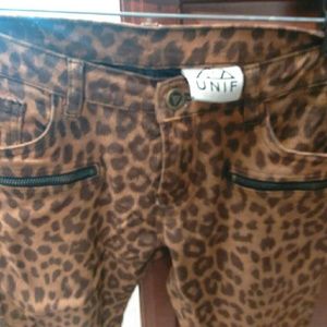 UNIF Leapord print pants