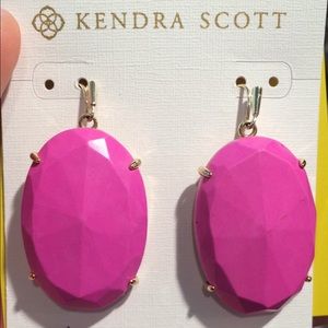 Kendra Scott Magenta Mary's