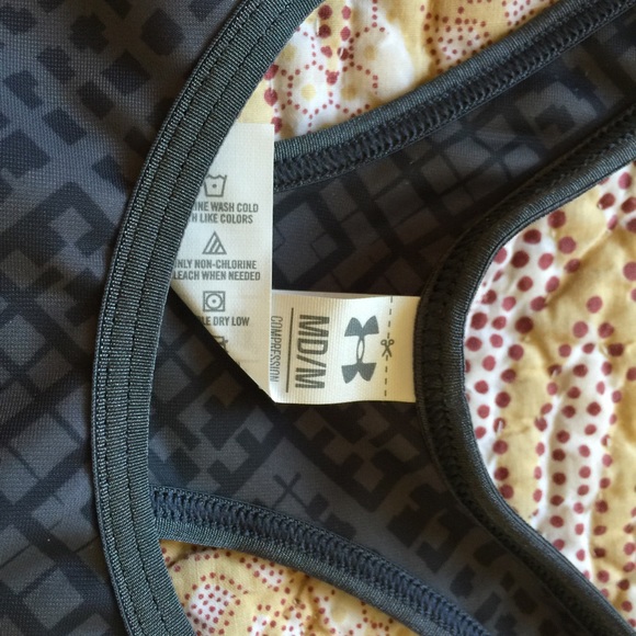 Under Armour sports bra - Picture 2 of 2