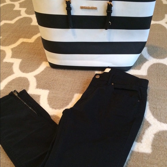Zara ankle zip up pants