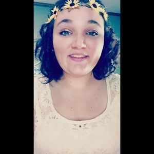 Meet your Posher, Ivy