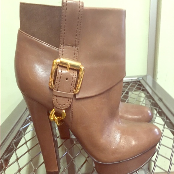 SOLD-Donald J Pliner Short Boots