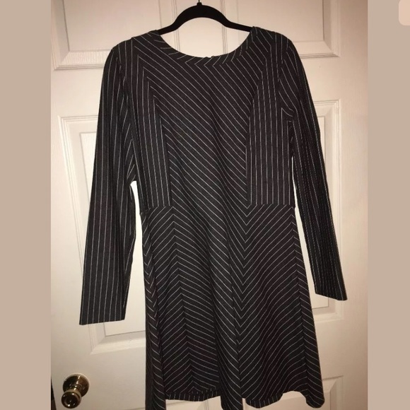 New W/O Tags Auth Michael Kors Gray stripe Dress
