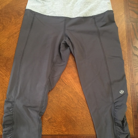 Lululemon crops!❤️