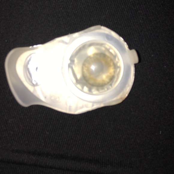 ONE air optix pure hazel contact