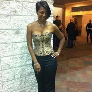 Meet your Posher, Pam