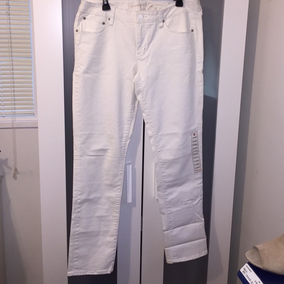 ❌❌❌ SOLD ❌❌❌❌American Eagle Skinny White Jeans