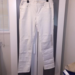 ❌❌❌ SOLD ❌❌❌❌American Eagle Skinny White Jeans