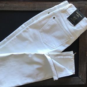 The Limited white skinny ankle zip denim