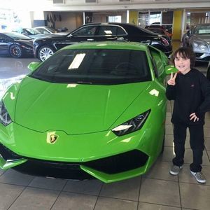 Meet your Posher, Deb