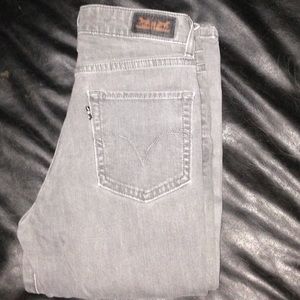 Levi's Mid-rise Skinny Jeans (Size 4M 27W L32)