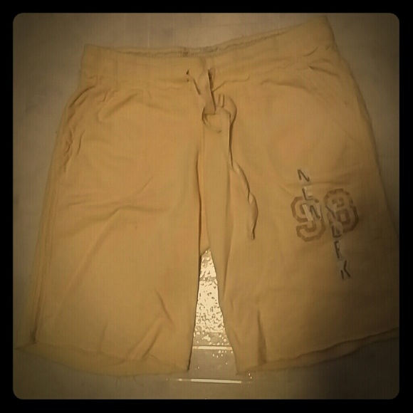 Mossimo Bermuda short sweats size small