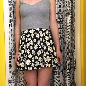 daisy printed skirt - never worn