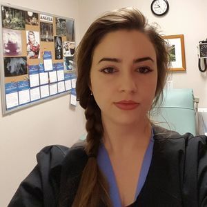 Meet your Posher, Angela