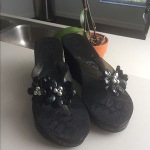 BCBG wedge sandal. Size 7 1/2.