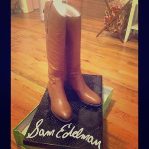 Boots NIB Sam Edelman