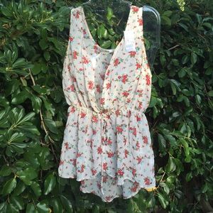SOLD!  🔴 Papaya Floral Summer Top