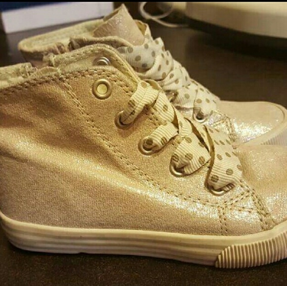 Girls Shoes high tops oshkosh