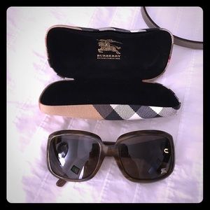 Burberry sunglasses