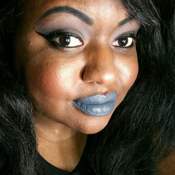 Meet your Posher, Lynnette - Picture 3 of 3