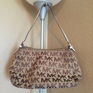Used, good condition MK hand bag/Hobo