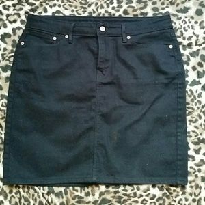 Levi's Black Jean Skirt