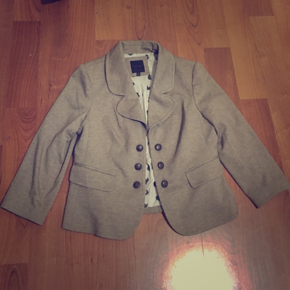 Limited blazer size L