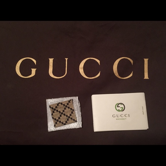 SOLD. 💯% Gucci diamanté duffle travel bag - Picture 3 of 5