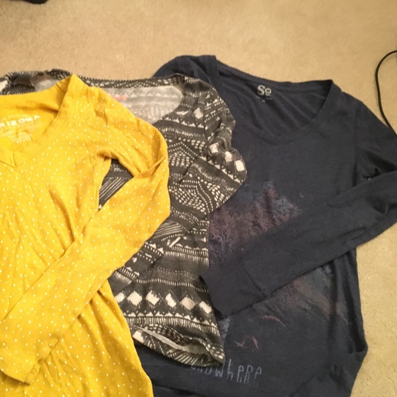 3 long sleeve shirts! XS
