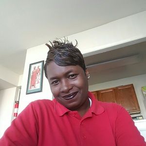 Meet your Posher, Deidre